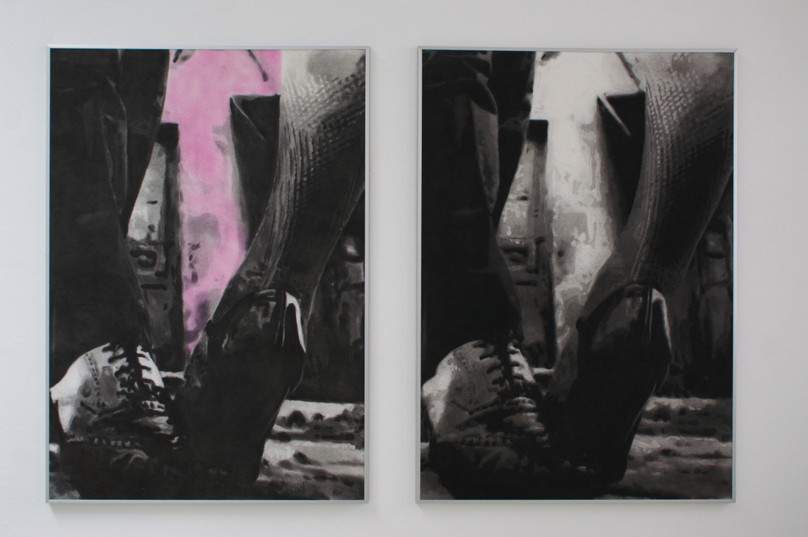 »Lissabon« / Kohle und Pastell auf Büttenpapier, 100 x 70 cm, 2015 // »Lissabon« / Kohle auf Büttenpapier, 100 x 70 cm, 2015
